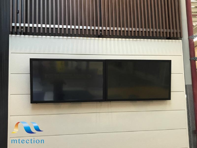 防塵・防水「屋外モニター」設置写真